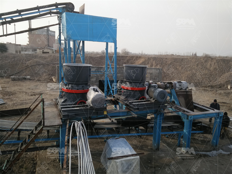 What is the difference between hydraulic cone crusher and spring cone crusher?