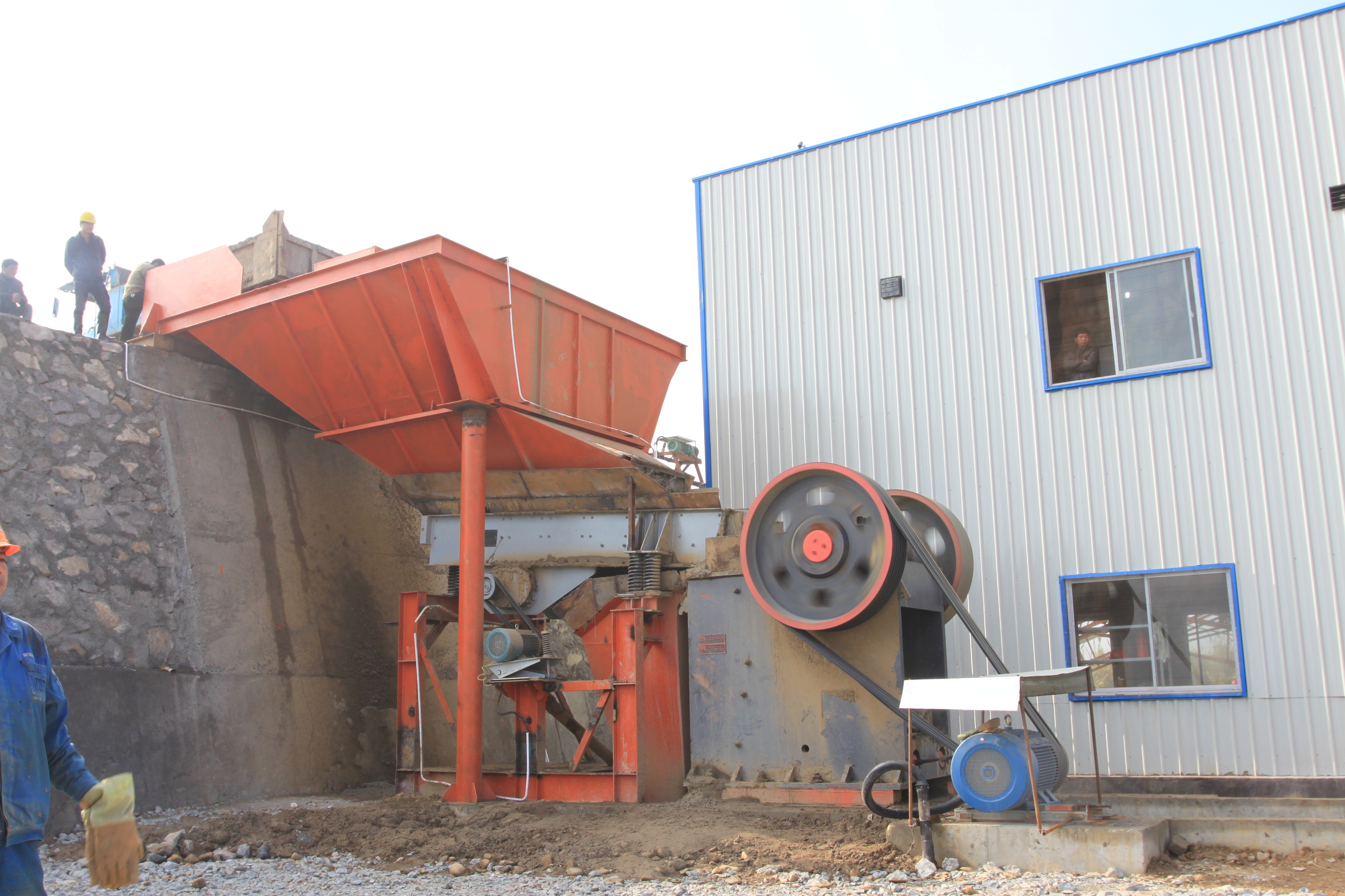 Dry Sand Making vs. Wet Sand Making: Which is Better?